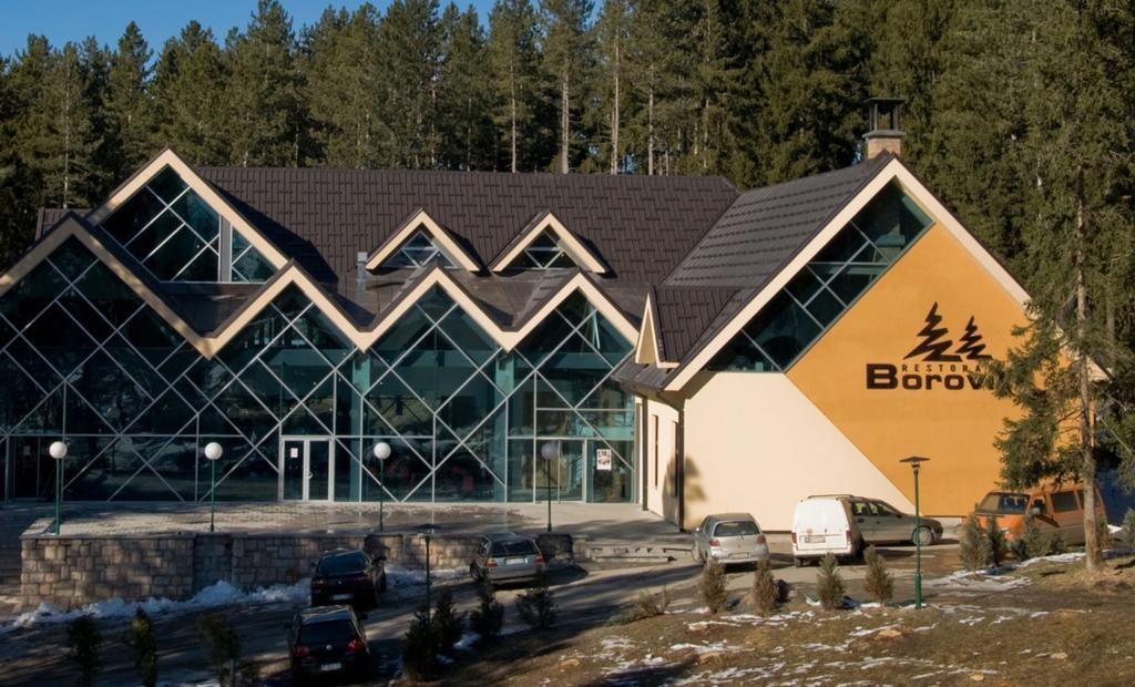 Hotel Borici シェニツァ エクステリア 写真