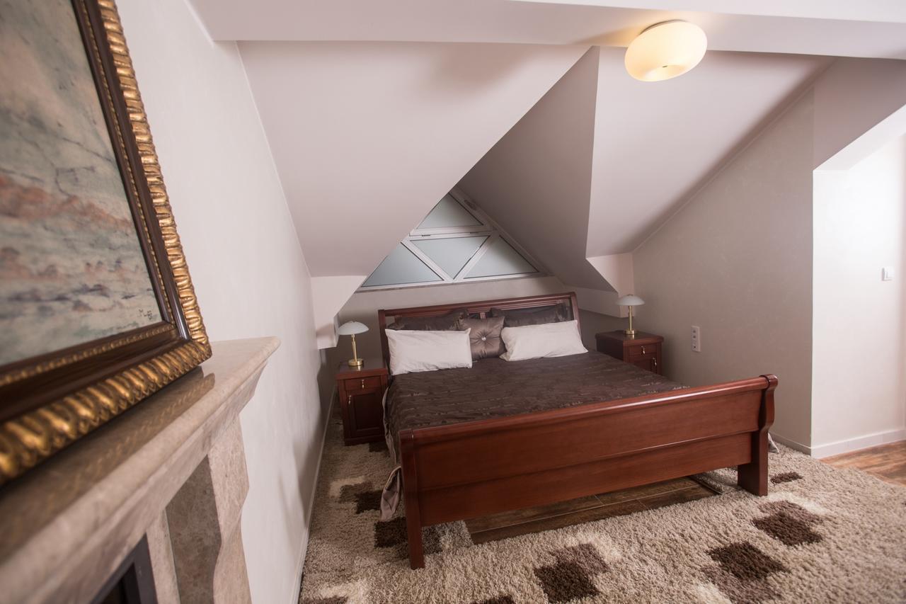 Hotel Borici シェニツァ エクステリア 写真